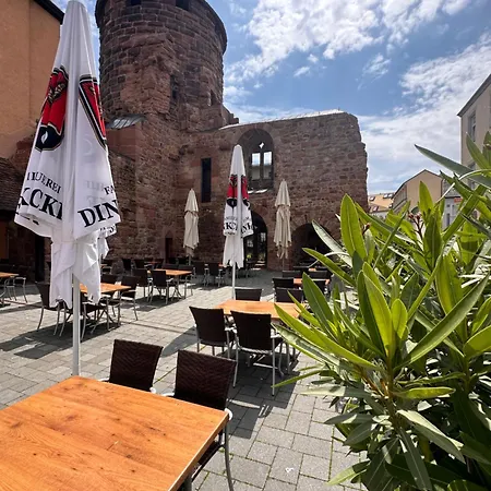 Amao Obsidian - 120 M2 Business & Family - 3 Bedrooms - 8 Guests - King-size Beds Lejlighed Schwanau